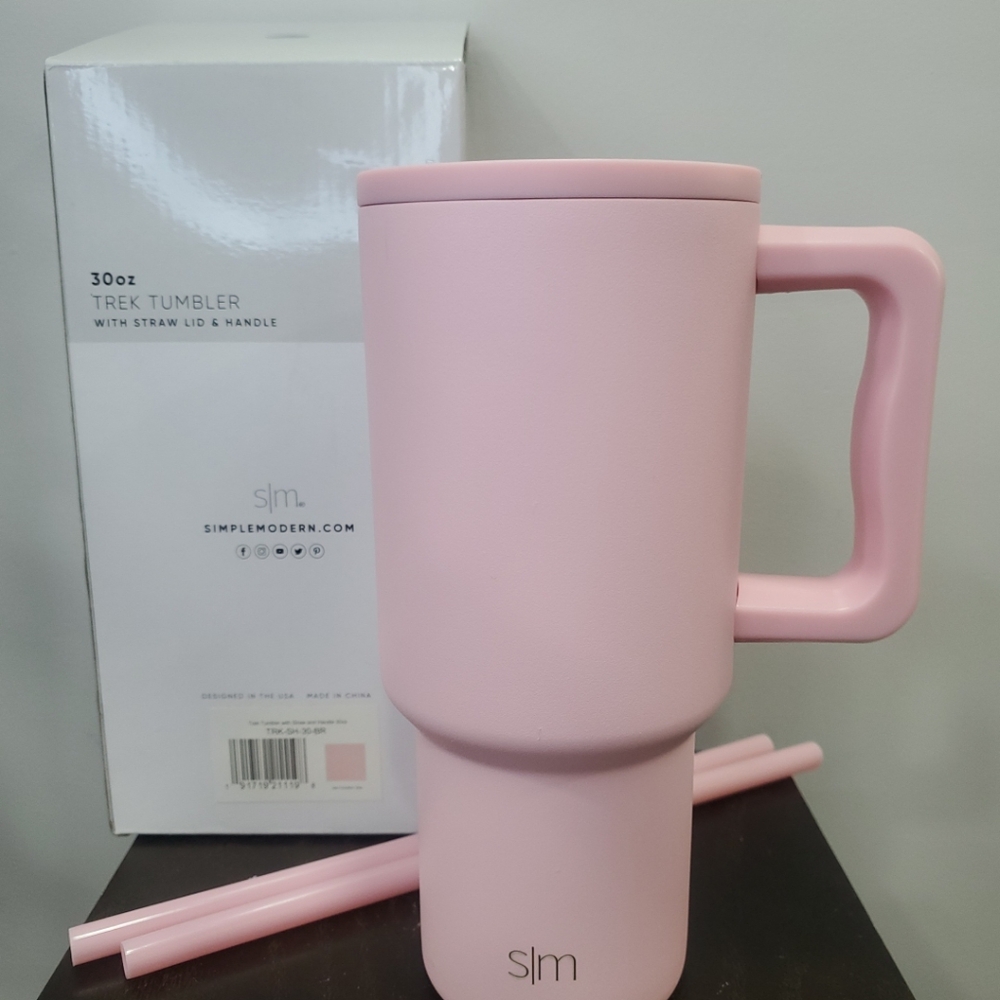 Simple Modern Trek Tumbler / 30oz / Color: Blush